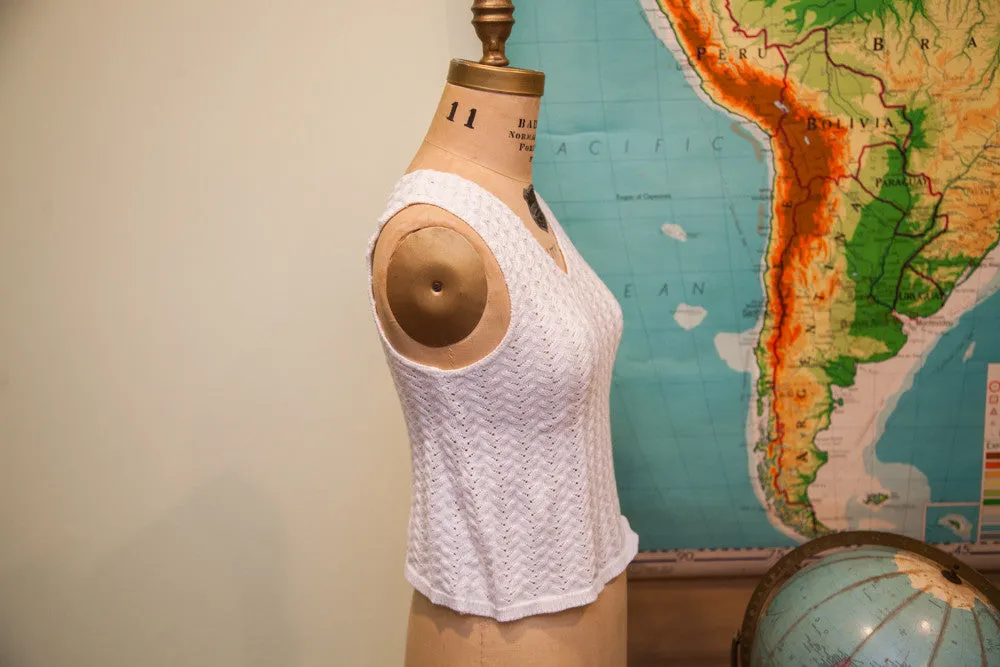 Vintage 70s Boho White Knit Cropped Top // Size S - M // Cropped Shirt