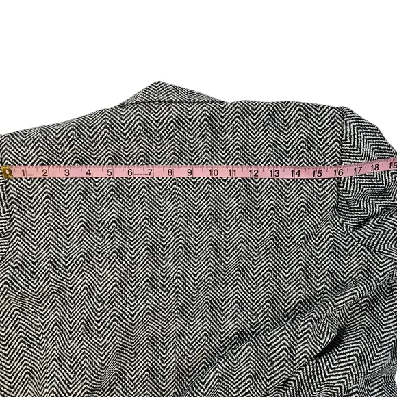 White House Black Market Herringbone Print Ecru The Relaxed Blazer Jacket Sz 10