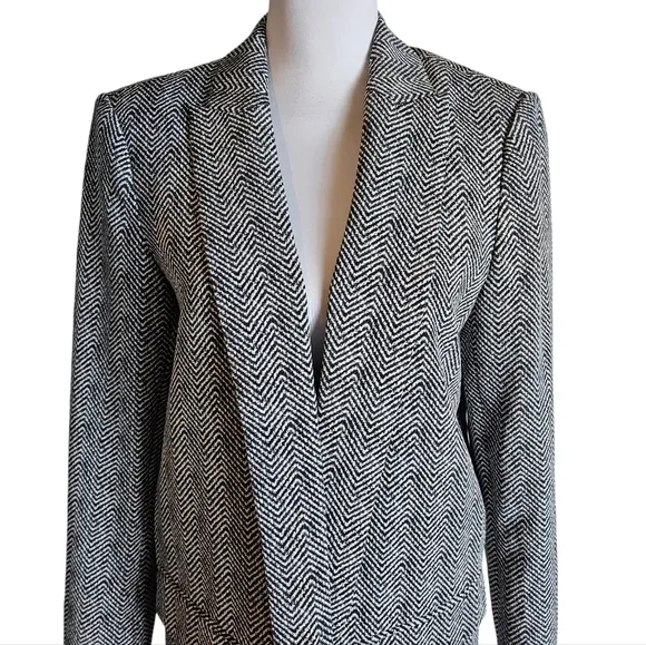 White House Black Market Herringbone Print Ecru The Relaxed Blazer Jacket Sz 10