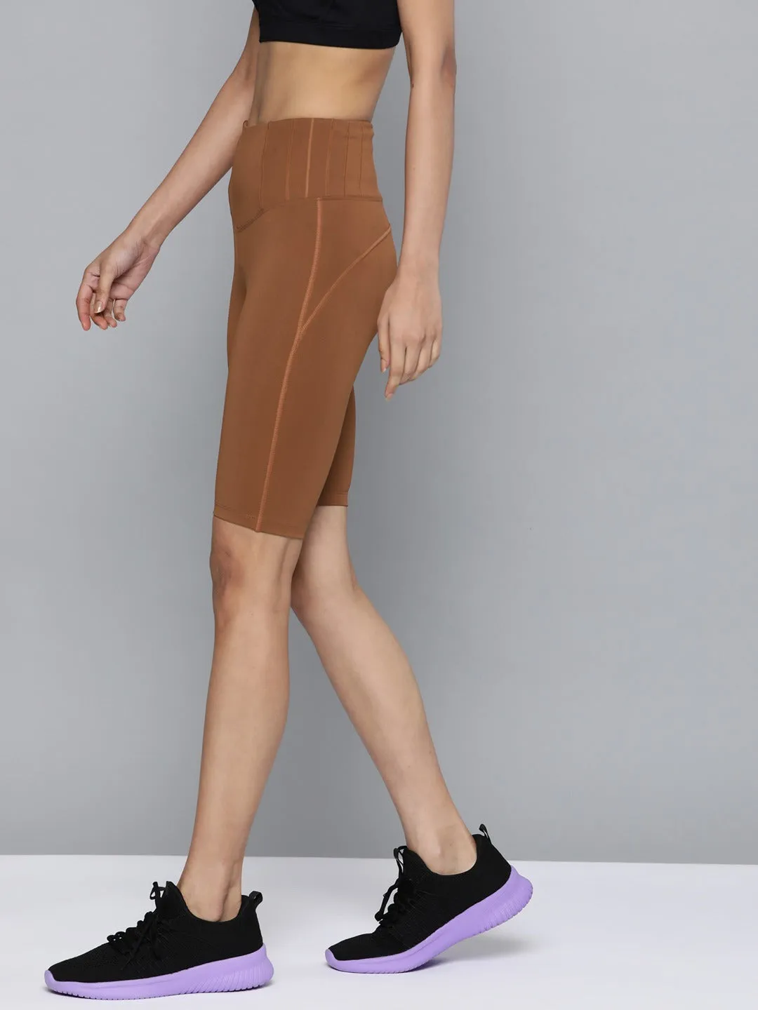Women's Brown Solid Slim Fit High-Rise Sports Shorts