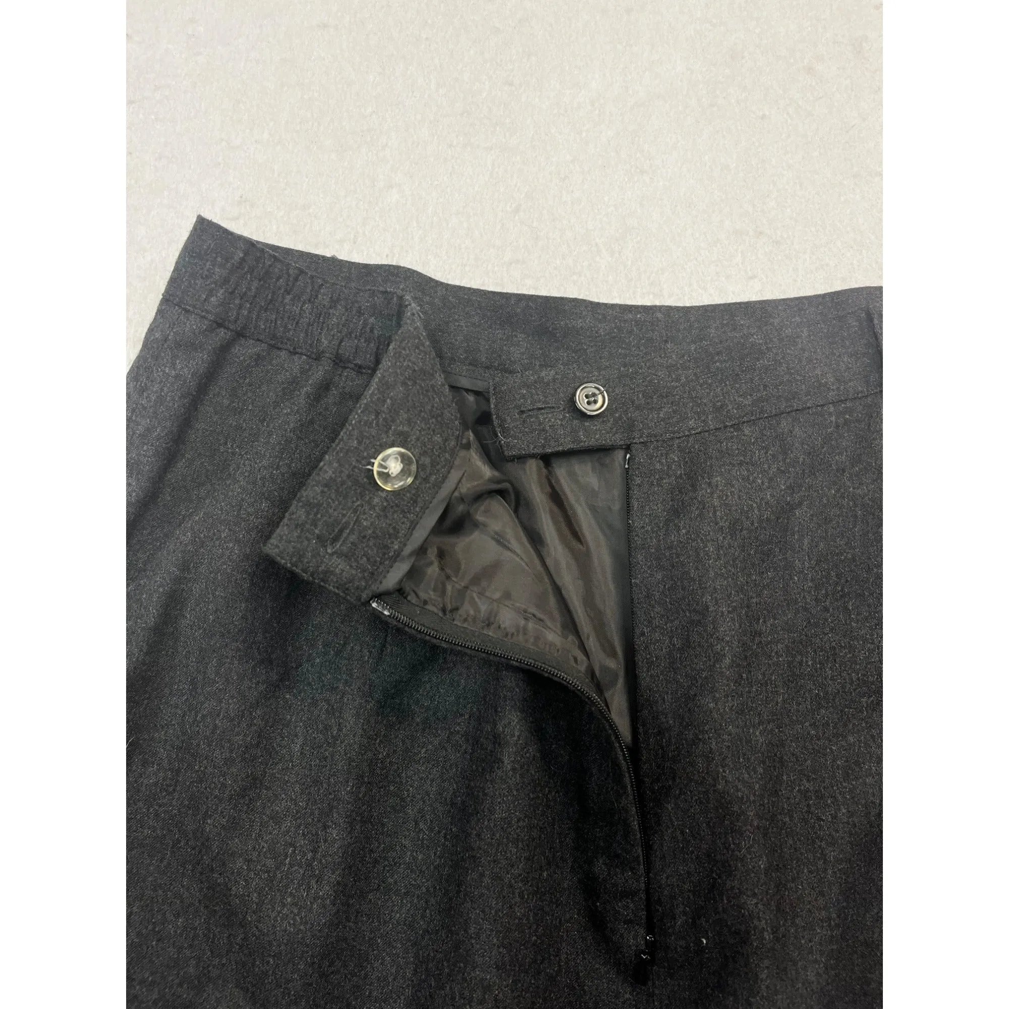 Women’s Knee Length Wool Skirt
