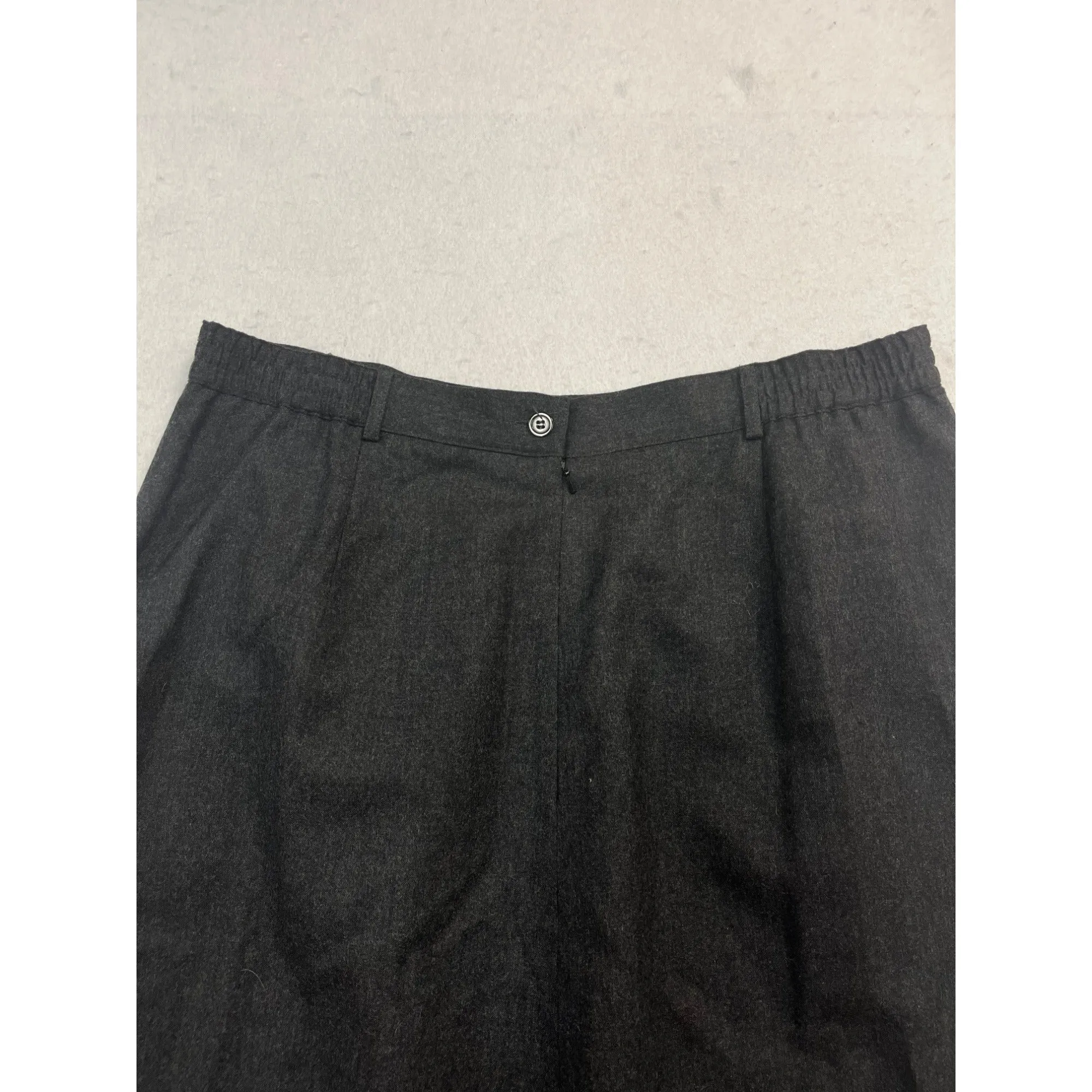 Women’s Knee Length Wool Skirt