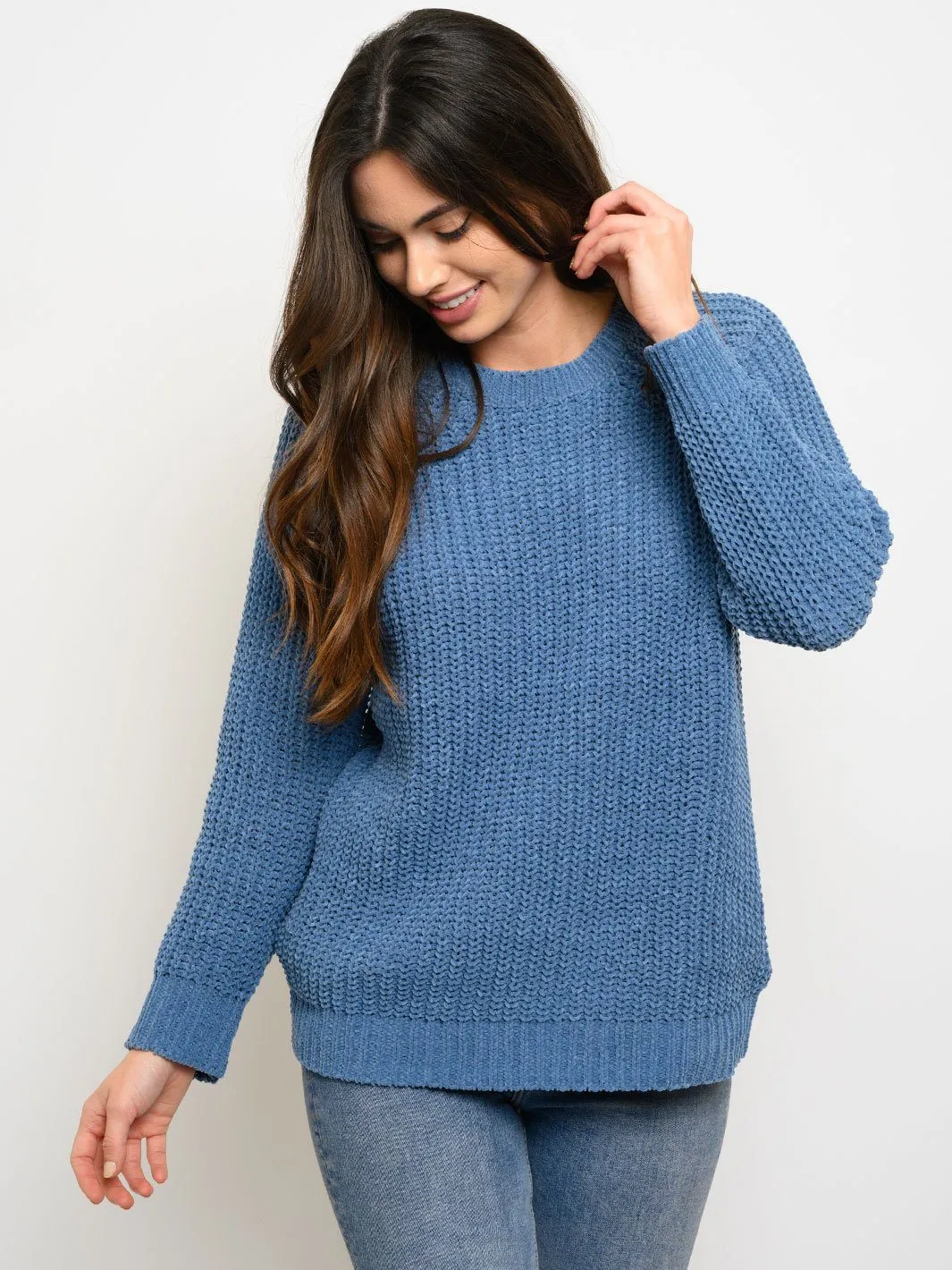 WOMEN'S LONG SLEEVE FRONT DETAIL SWEATER