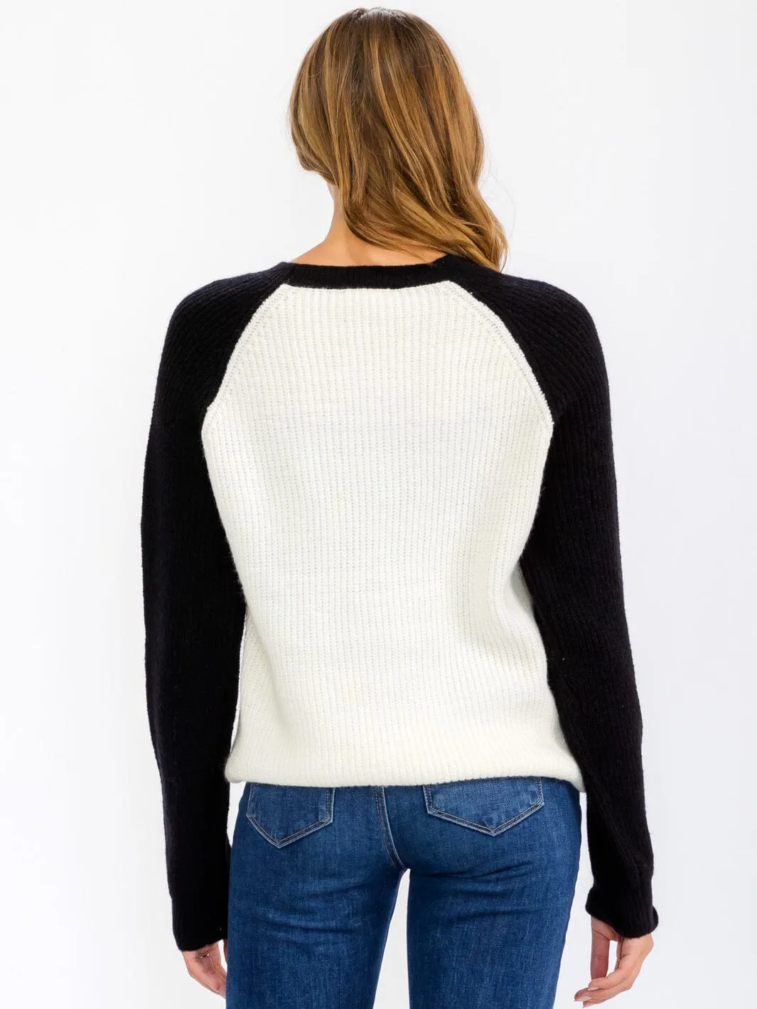 WOMEN'S LONG SLEEVE GRAPHIC COLORBLOCK PULLOVER SWEATER