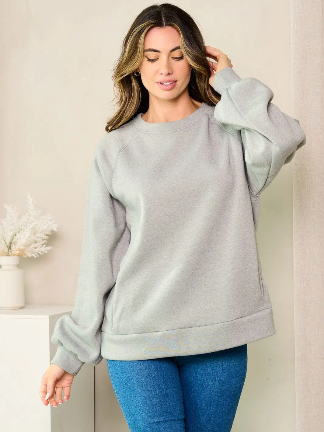 WOMEN'S LONG SLEEVE SOLID SWEATER