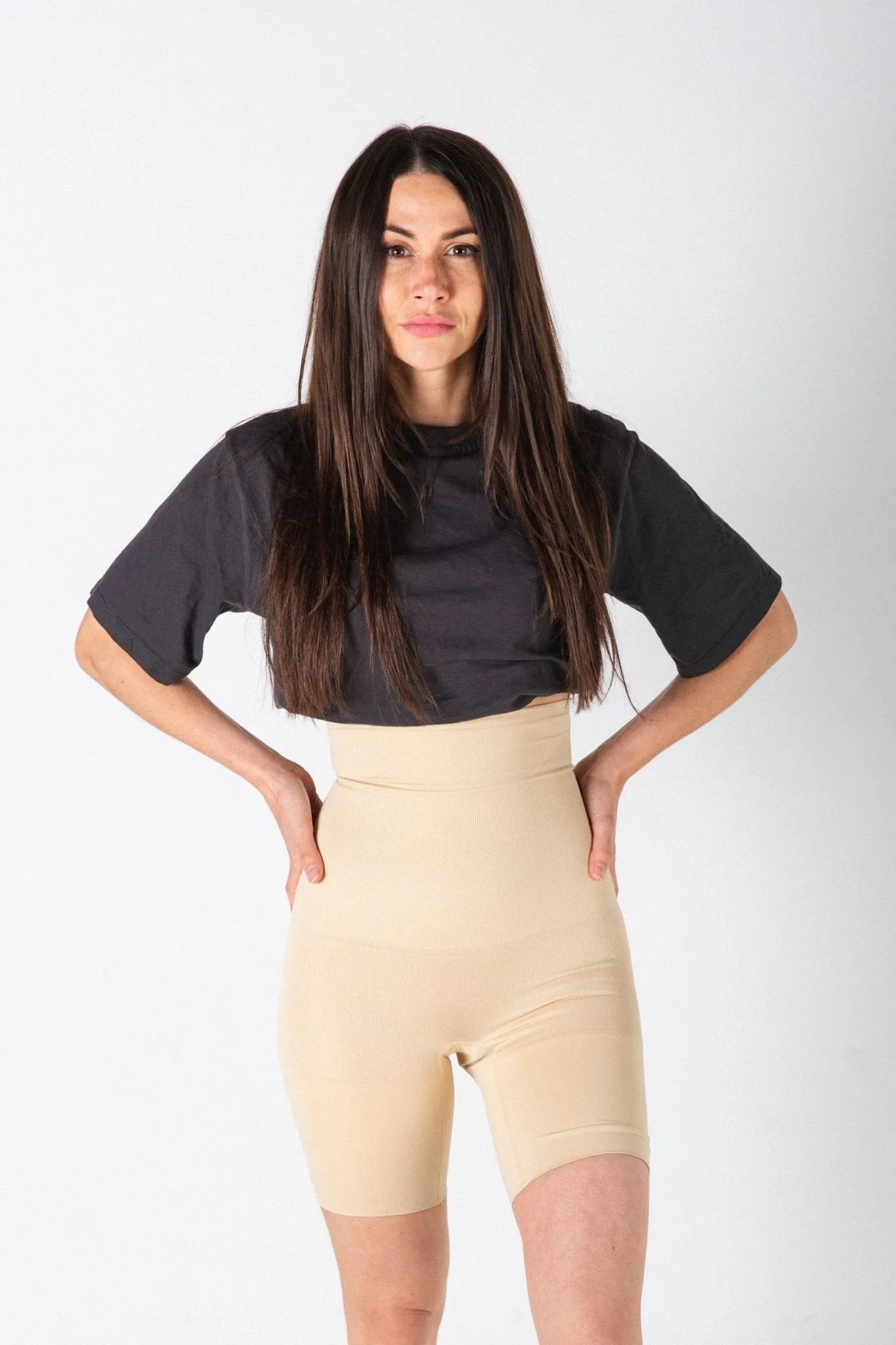 WOMENS SCULPTING SHORTS WITH STRAPS