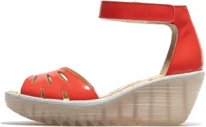 Women's Yelu545Fly Wedge Sandal In Scarlet